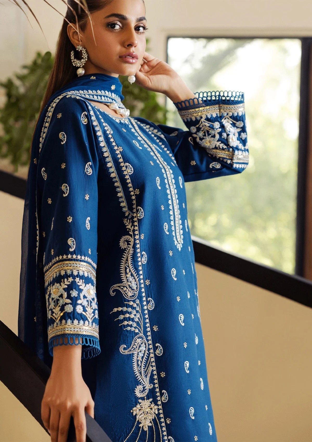 SO KAMAL- 3PC DHANAK EMBROIDERED SHIRT WITH DHANAK EMBROIDERED SHAWL & TROUSER-EP-5399