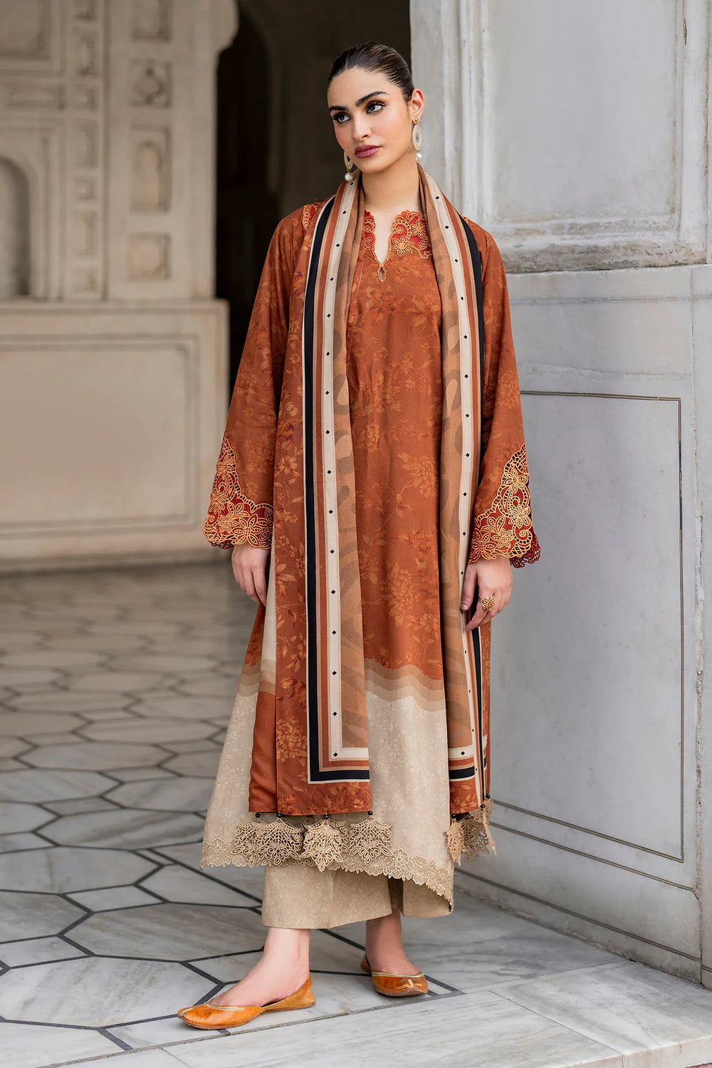 BAROQUE - 3PC KARANDI PRINTED SHIRT WITH PRINTED DUPATTA AND TROUSER-EP-5425