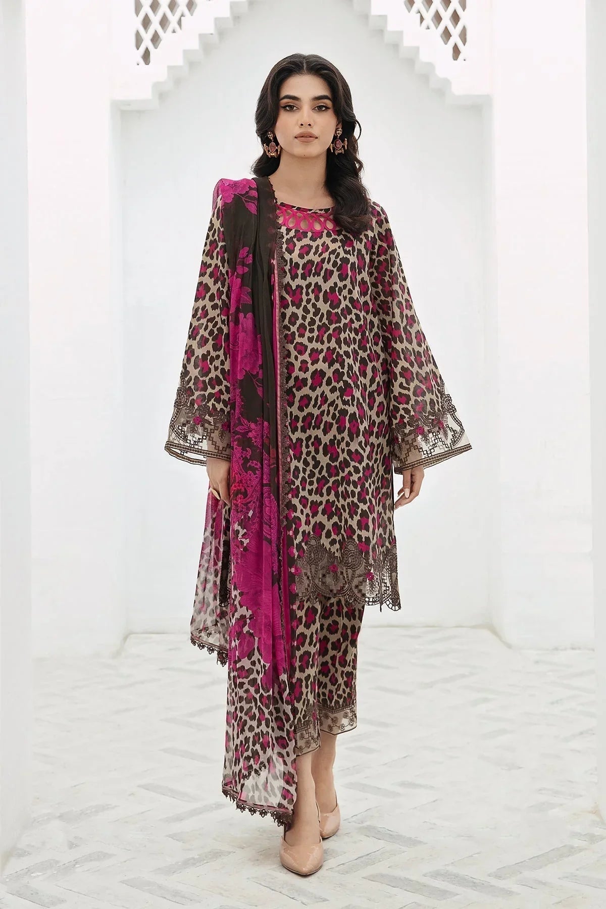 CHARIZMA - 3PC KARANDI PRINTED SHIRT WITH PRINTED DUPATTA AND TROUSER-EP-5426