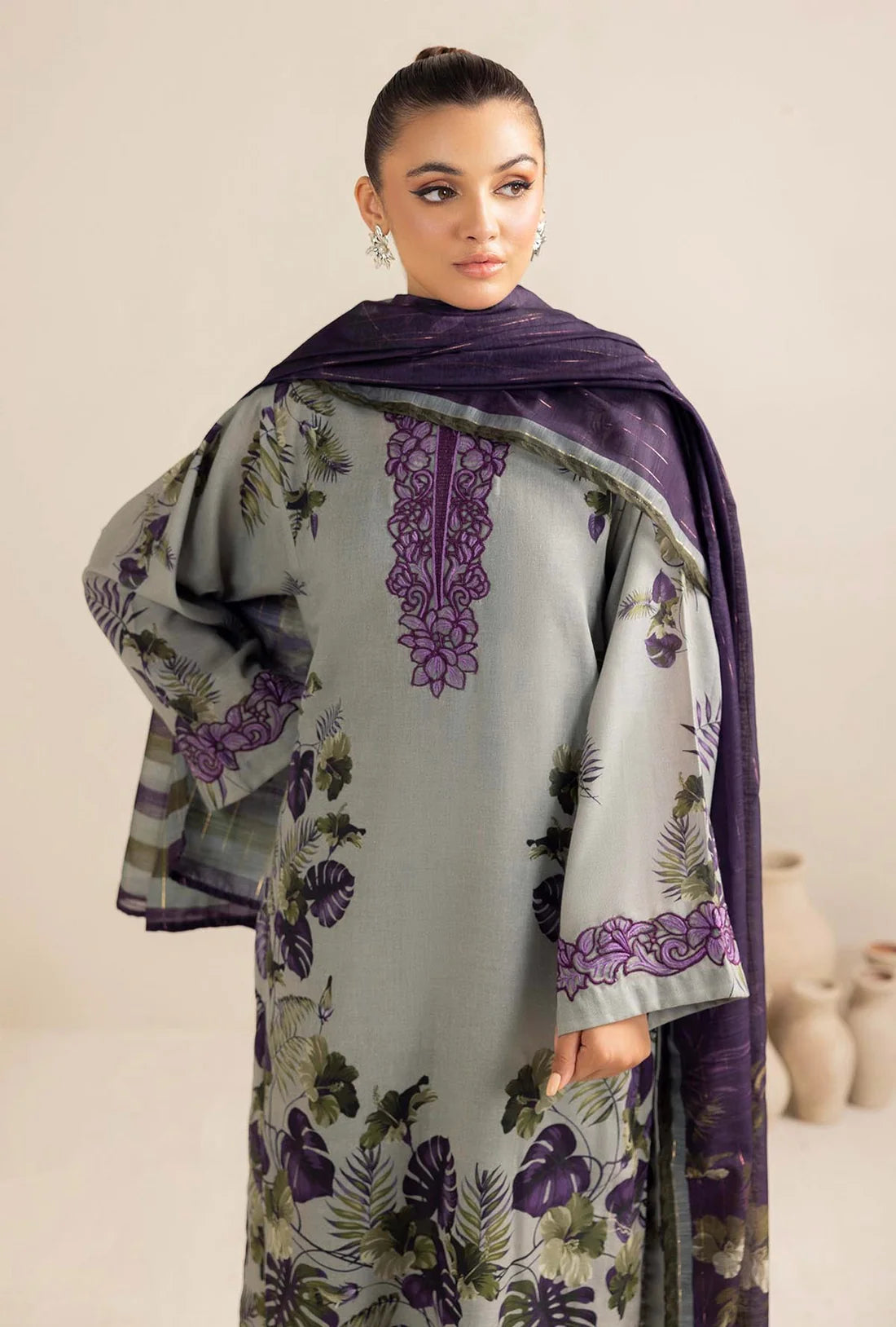 ADAN LIBAAS-3PC KARANDI PRINTED EMBROIDERED SHIRT WITH KARANDI PRINTED SHAWL AND KARANDI PRINTED TROUSER-EP-5470