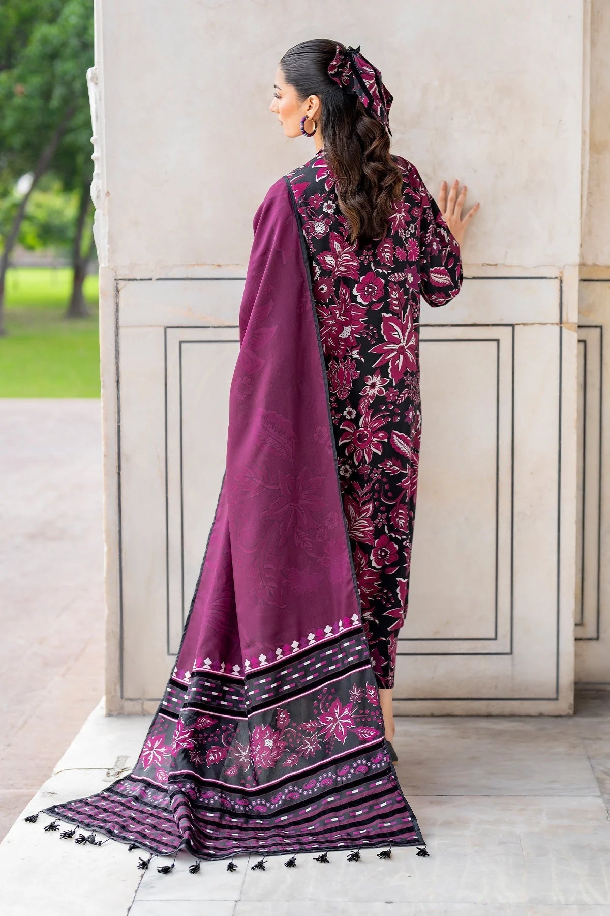 BAROQUE - 3PC KARANDI PRINTED SHIRT WITH PRINTED DUPATTA AND TROUSER -EP-5422