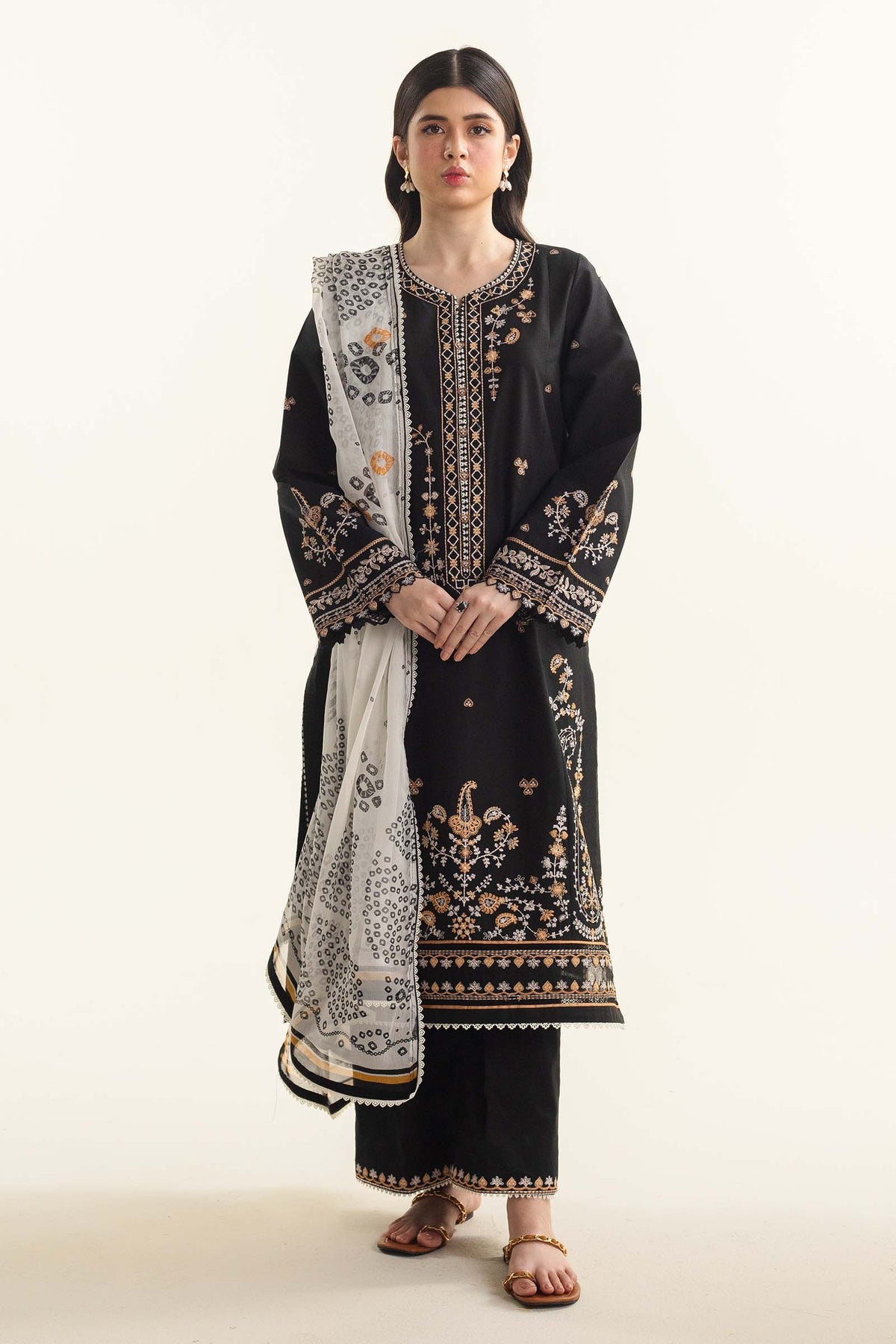 ZAHRA SHAHJAHAN- 3PC LAWN EMBROIDERED SHIRT WITH DIAMOND PRINT DUPATTA-EP-5258