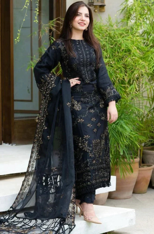 DANANEER - 3PC KHADDAR EMBROIDERED SHIRT WITH CHIFFON EMBROIDERED DUPATTA & TROUSER-5106