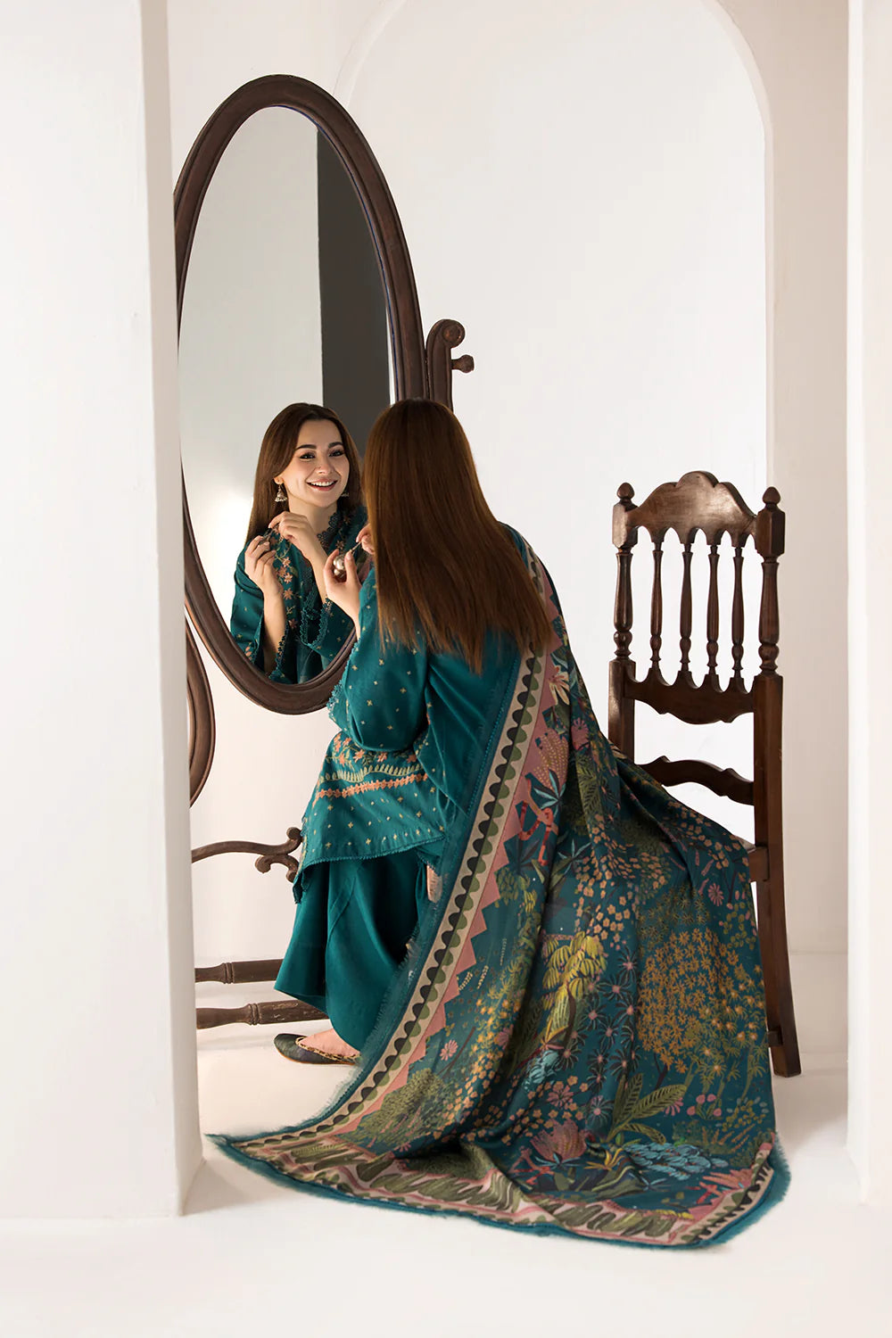 SOBIA NAZIR- 3PC DHANAK EMBROIDERED SHIRT WITH TWILL PRINT SHAWL AND TROUSER-EP-5508