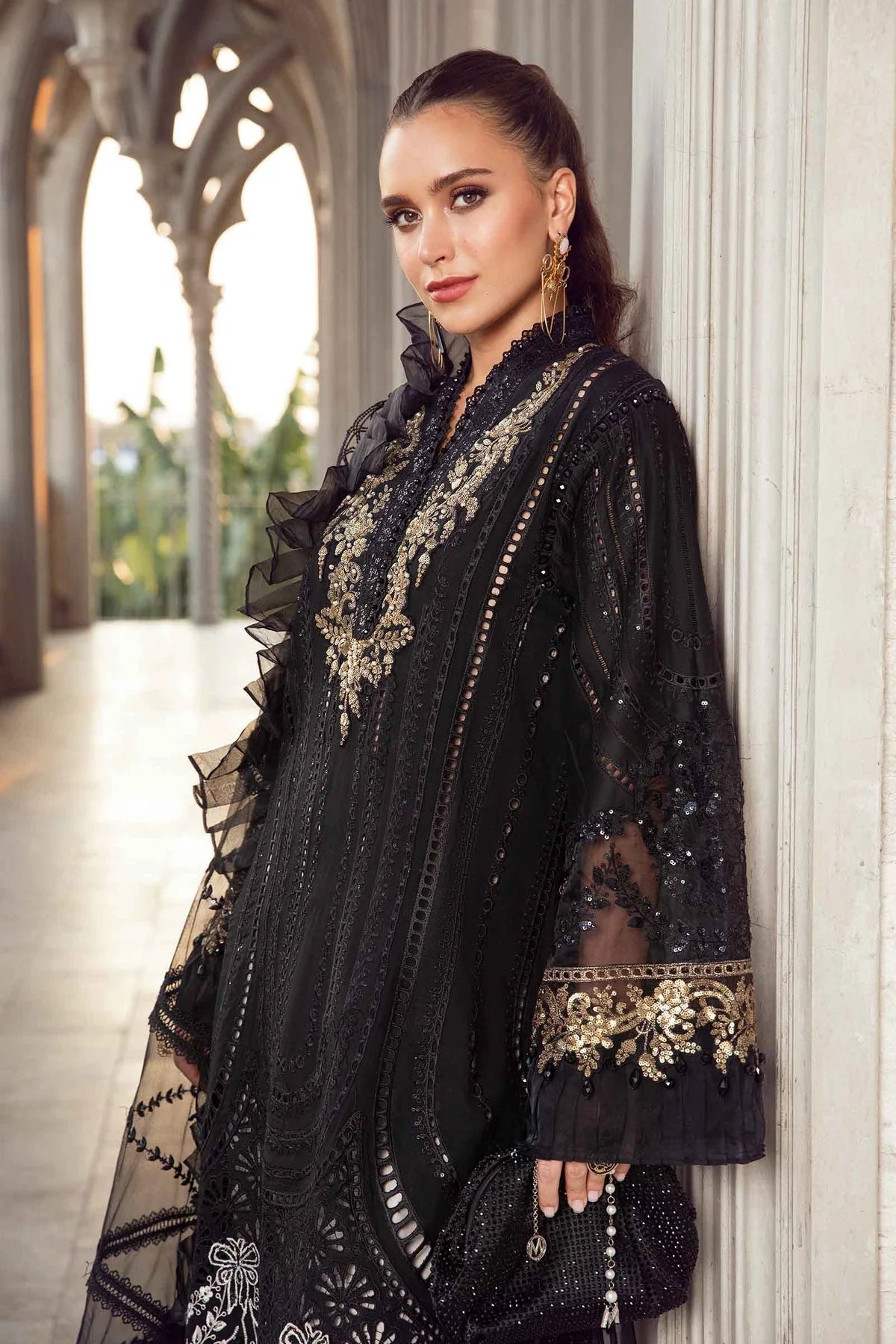 MARIA B- LAWN 3PC EMBROIDERED SHIRT WITH ORGANZA EMBROIDERED DUPATTA WITH TROUSER- EP- 5297