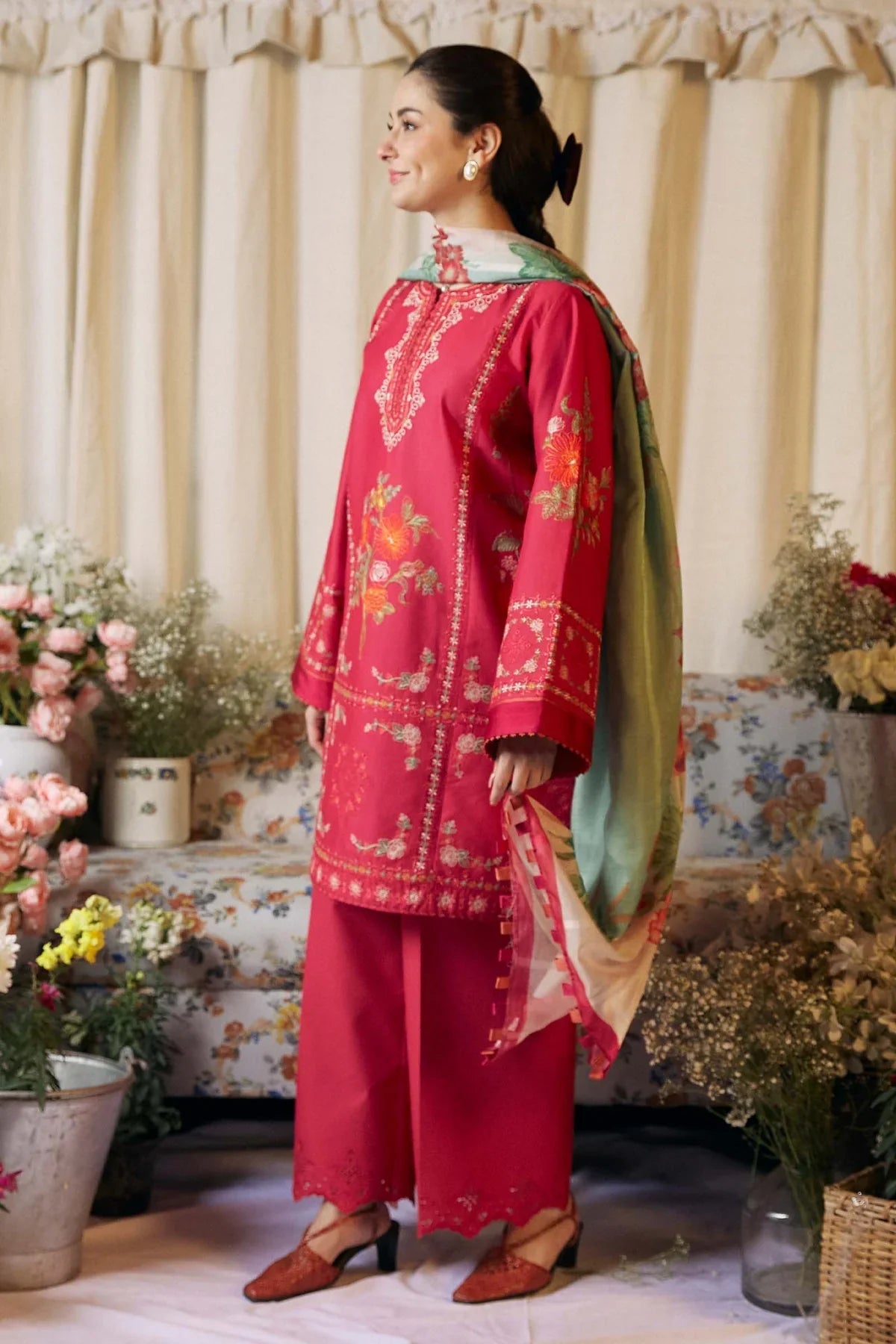 ZARASHAHJAHAN -3PC DHANAK EMBROIDERED SHIRT WITHWOOL PRINTED SHAWL & EMB TROUSER-EP-2856 PINK