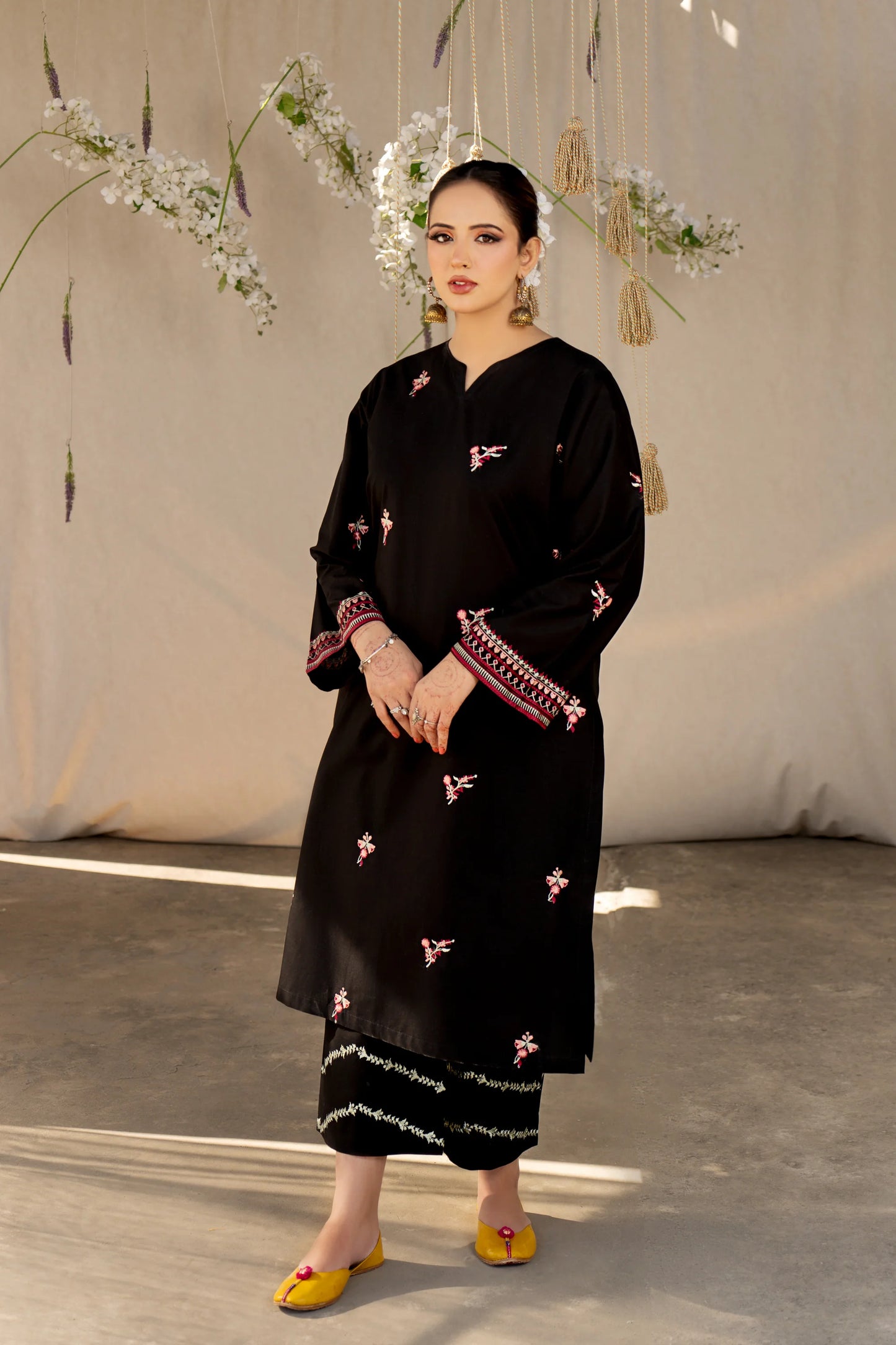 URGE- 2PC LAWN HEAVY EMBROIDERED SHIRT EMBROIDERED SLEEVES AND TROUSER-EP-5194