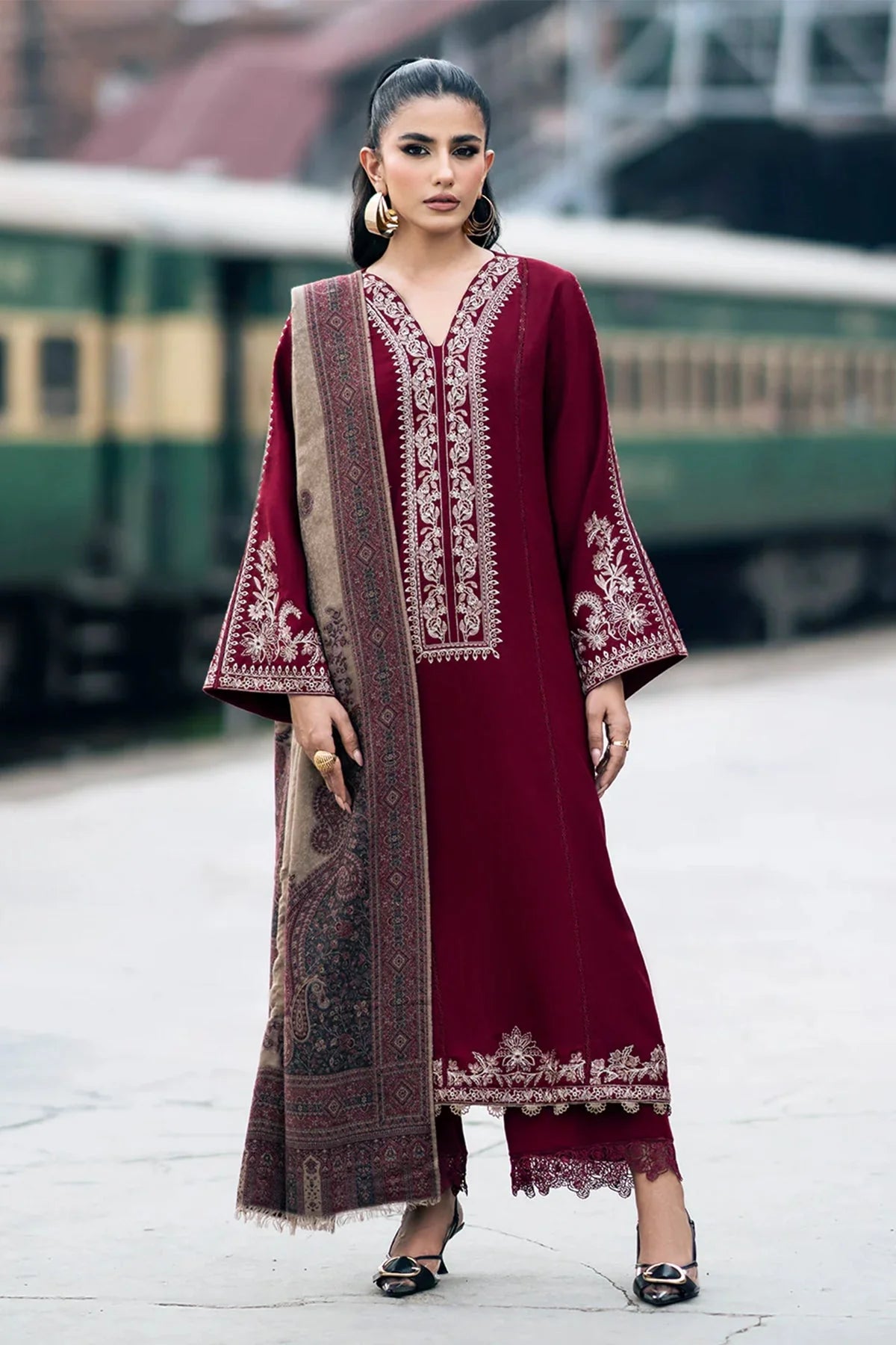 IZEL - 3PC DHANAK EMBROIDERED SHIRT WITH TWILL PRINTED SHAWL & TROUSER -EP-5414