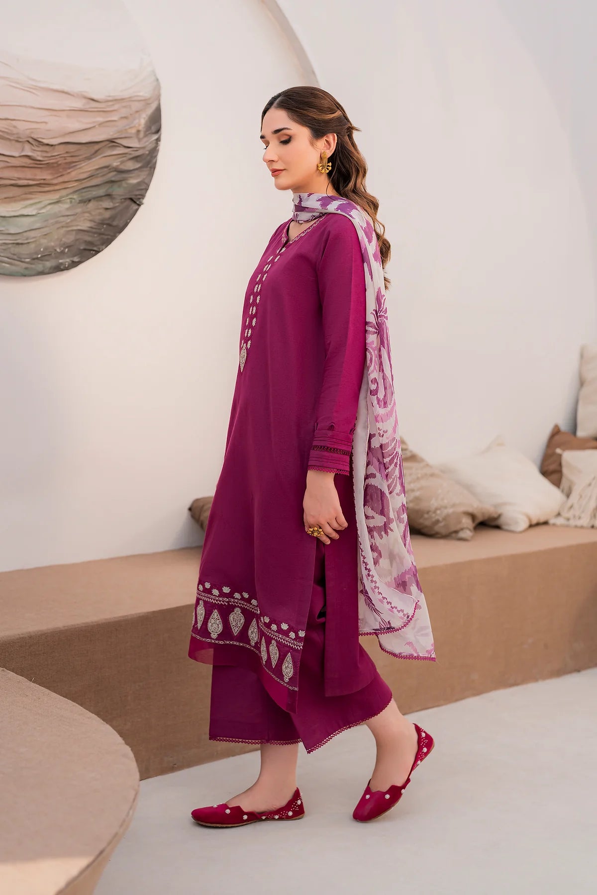 HANA- 3PC LAWN EMBROIDERED SHIRT WITH DIAMOND PRINT DUPATTA AND TROUSER-EP-5266