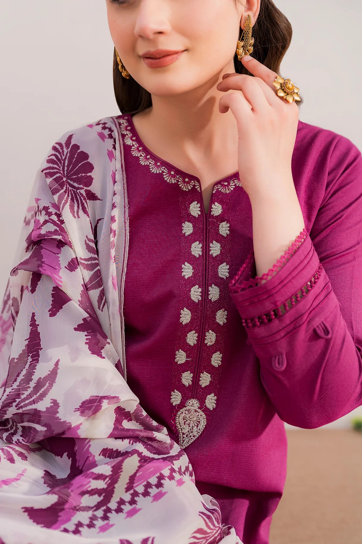 HANA- 3PC LAWN EMBROIDERED SHIRT WITH DIAMOND PRINT DUPATTA AND TROUSER-EP-5266