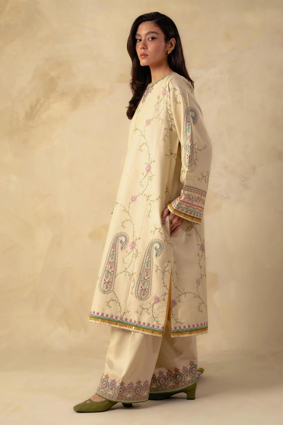 ZARASHAHJAHAN - 3PC DHANAK EMBROIDERED SHIRT WITH WOOL PRINT SHAWL AND DHANAK EMBROIDERED TROUSER- EP-5010