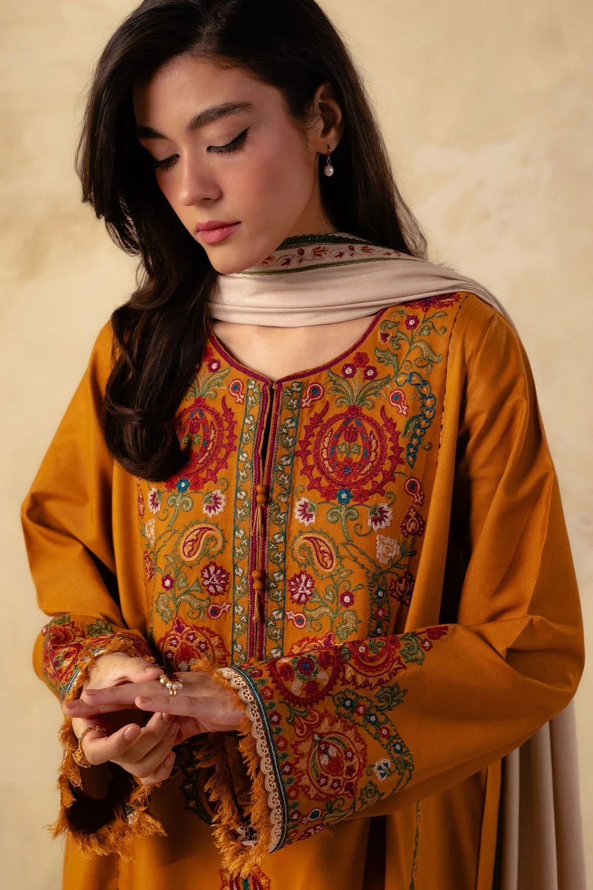 ZARASHAHJAHAN - 3PC DHANAK HEAVY EMBROIDERED SHIRT WITH DHANAK EMBROIDERED SHAWL AND EMB DHANAK TROUSER- EP-5052